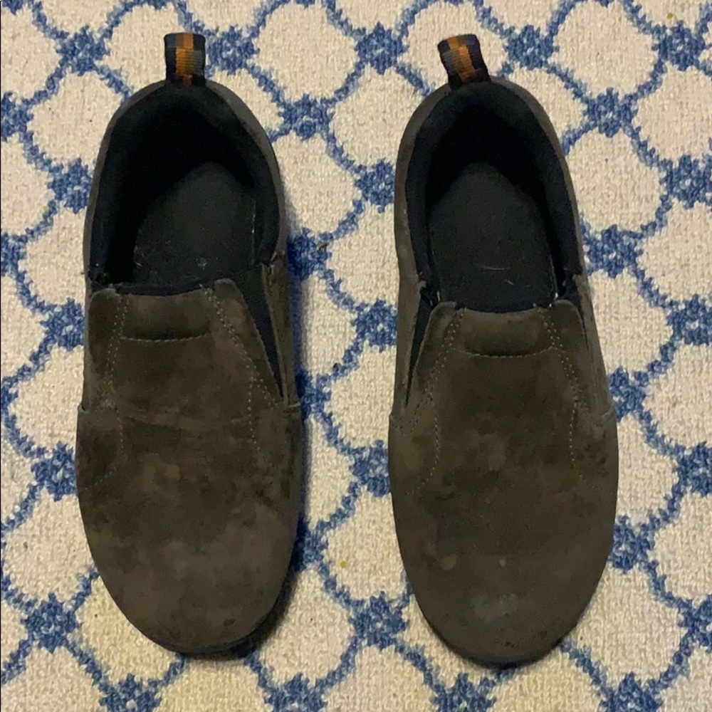 Merrell boys shoes size 2.5